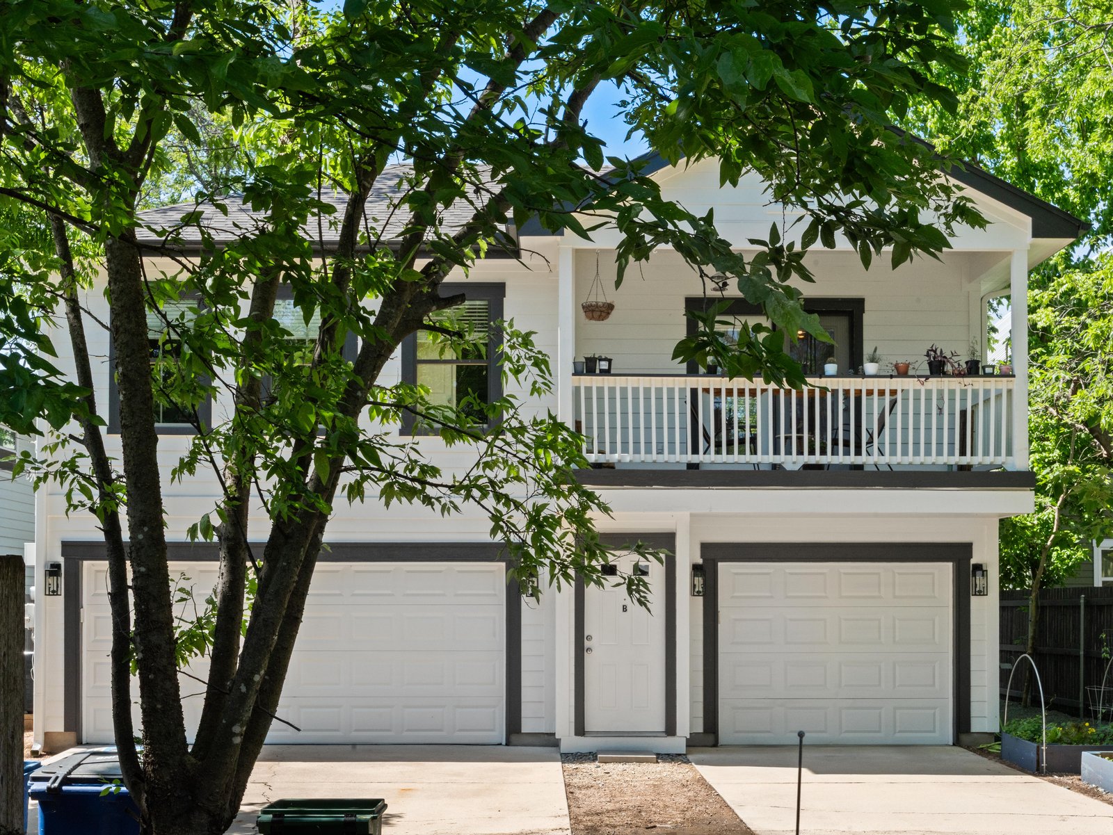 5209 Evans Ave photo 3